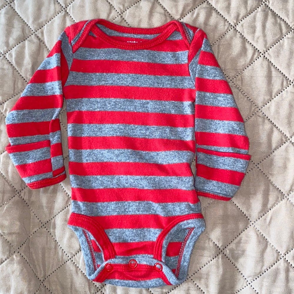 Carter’s newborn long sleeve onesie
